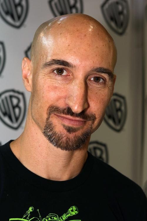 Scott Menville jako Koopa General (voice) w obsadzie Super Mario Bros. Film
