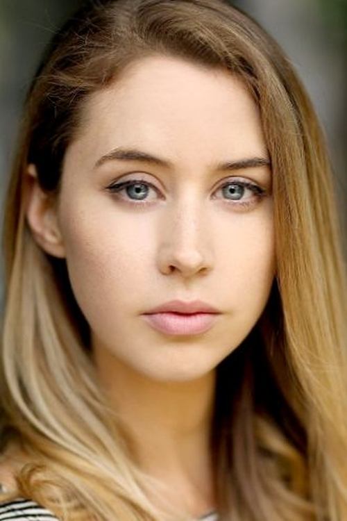 Podobny aktor do Wes Studi: Liz Kingsman