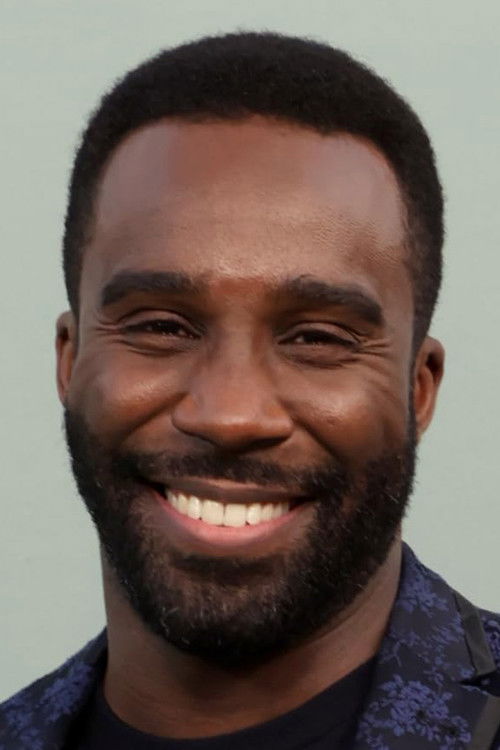 Tramell Tillman jako Bill w obsadzie Spider-Man: Całkiem nowy dzień