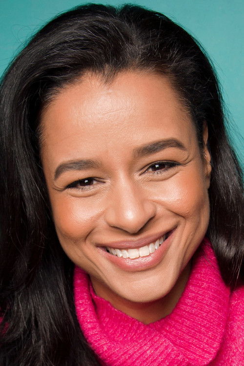 Podobny aktor do Sepideh Moafi: Sarah Cooper