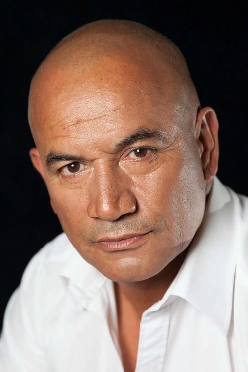 Podobny aktor do Wilmer Valderrama: Temuera Morrison