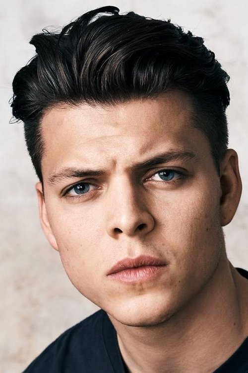 Alex Høgh Andersen jako Ivar Lothbrok / Ivar the Boneless w obsadzie Wikingowie