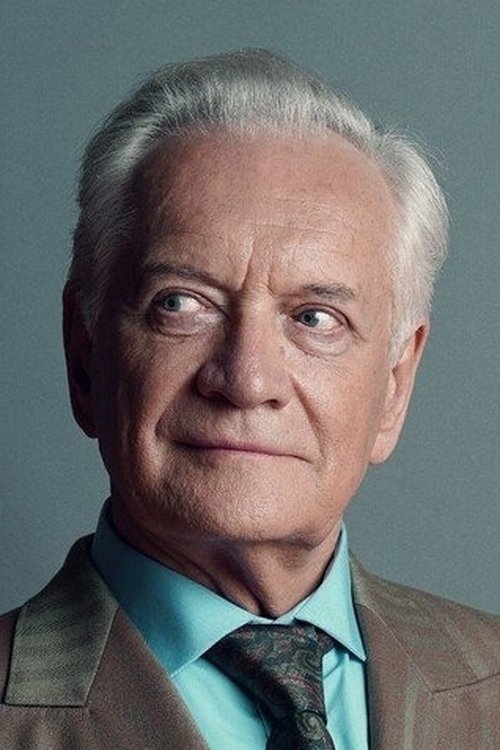 Podobny aktor do Anna Gunn: Andrzej Seweryn