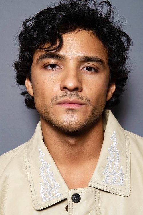 Podobny aktor do Jessica Chastain: Brandon Perea