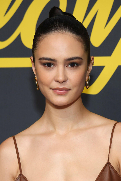 Podobny aktor do Michael Caine: Courtney Eaton
