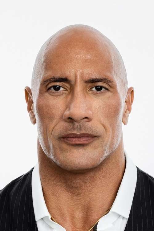 Podobny aktor do Ralph Ineson: Dwayne Johnson