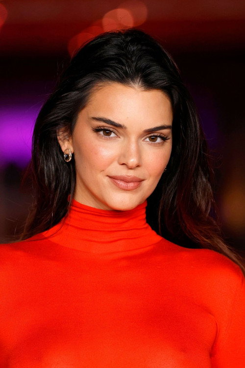 Podobny aktor do Donna Murphy: Kendall Jenner