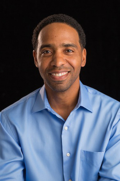 Podobny aktor do Amar Chadha-Patel: Kevin Carroll