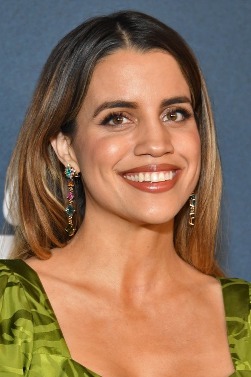 Podobny aktor do Aaron Paul: Natalie Morales
